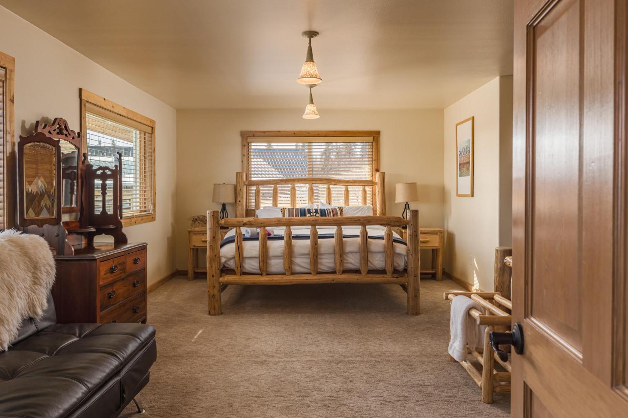 Majestic Valley Wilderness Lodge Sutton-Alpine Экстерьер фото