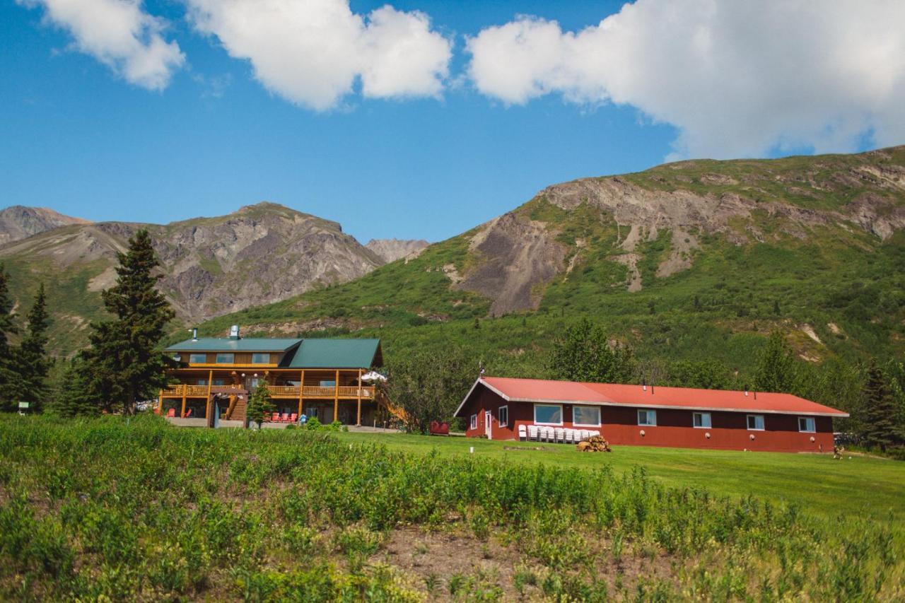 Majestic Valley Wilderness Lodge Sutton-Alpine Экстерьер фото