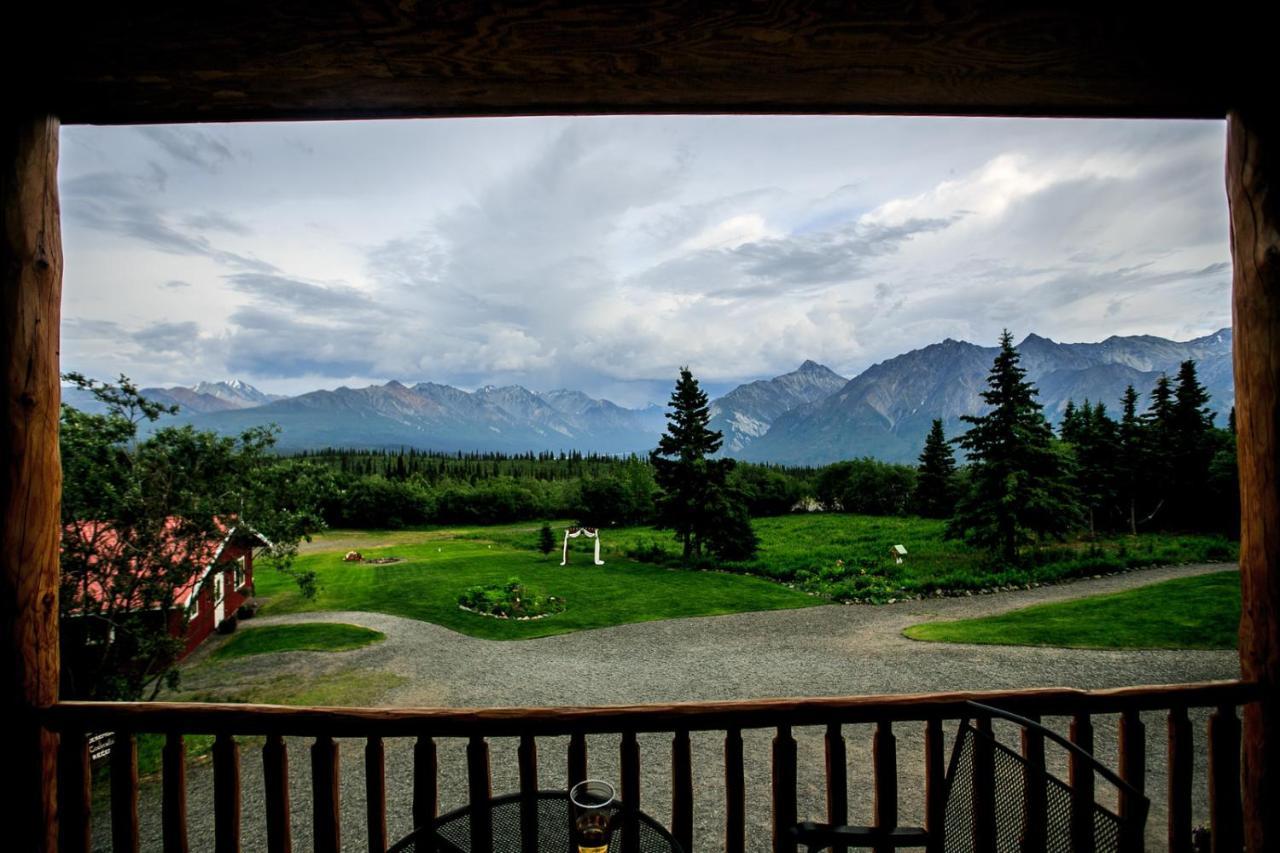 Majestic Valley Wilderness Lodge Sutton-Alpine Экстерьер фото